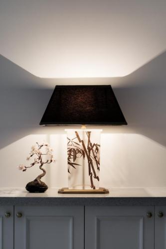 Furniture-Import19-08-01_001